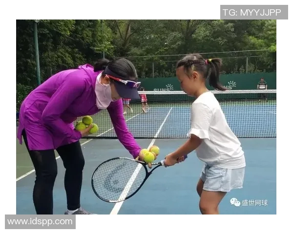 培养未来网球明星的少儿网球教练成长之路与教学技巧分享